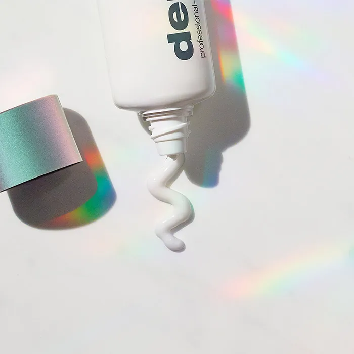 111331.b - Soma Laser - Skincare clinic - Pretoria - Customised skin and hair treatments. Stockists of Dermalogica, Lamelle, MD Lash Factor and Heliocare