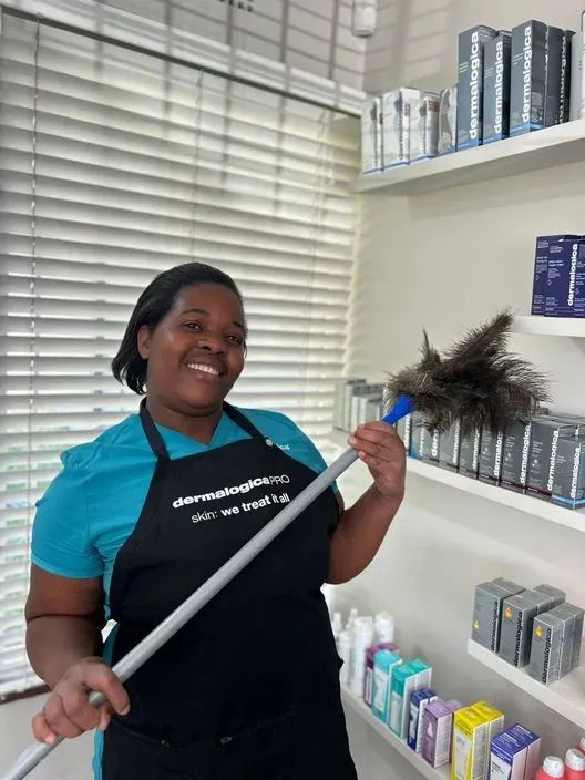 Soma Laser and Skincare Clinic - Bothwell - Security Guard